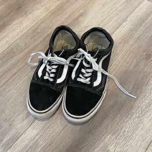 OLD SKOOL VANS